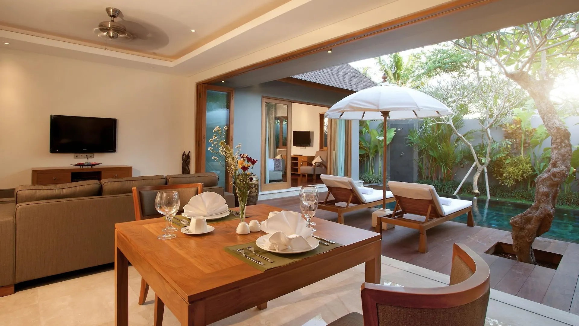 Koenokoeni Villa Seminyak
