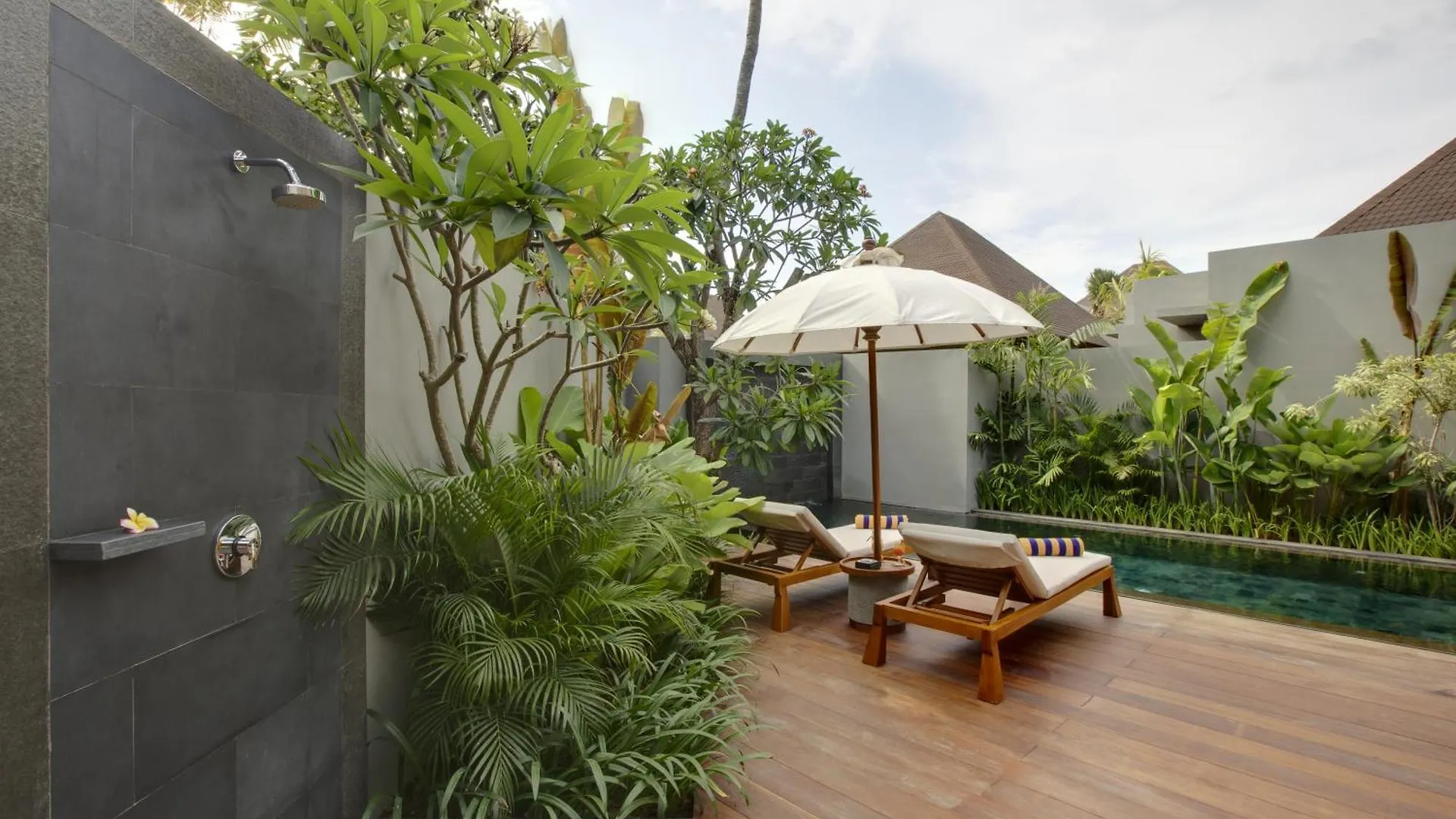 Koenokoeni Villa Seminyak Indonesien