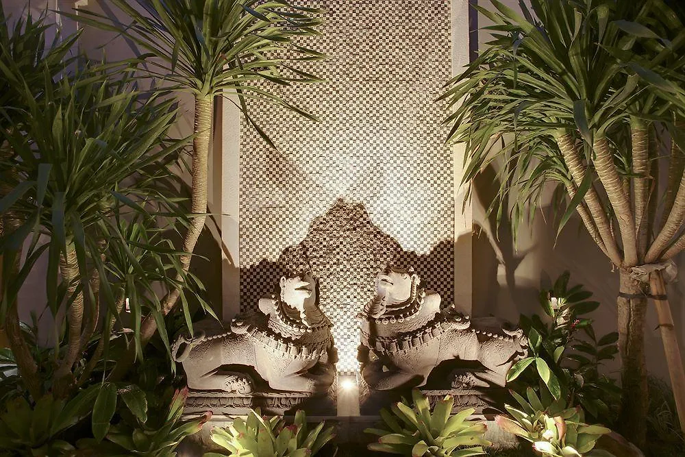 Koenokoeni Villa Seminyak